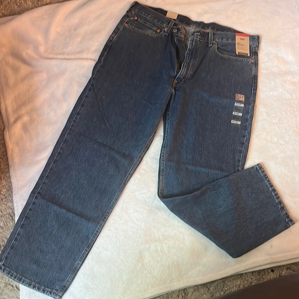 Men’s Levi Jeans
